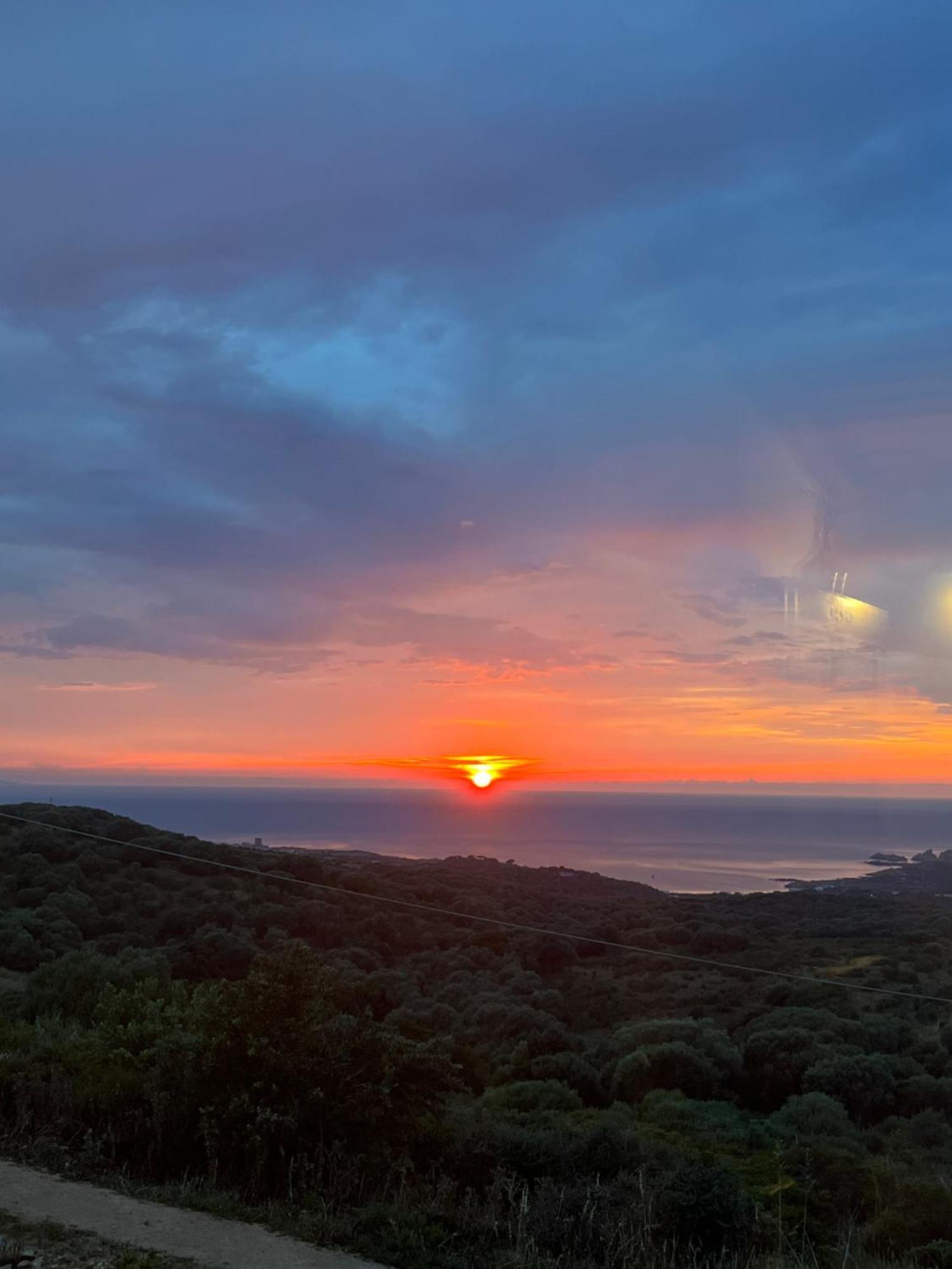 Isola Rossa Appartamenti Paduledda Экстерьер фото